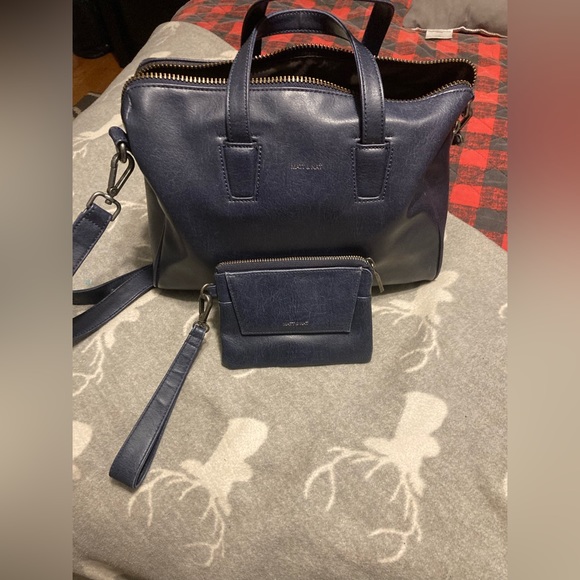 Matt&Nat purse/wristlt vegan leather lovely washed blue/navy color new condition - Picture 1 of 9
